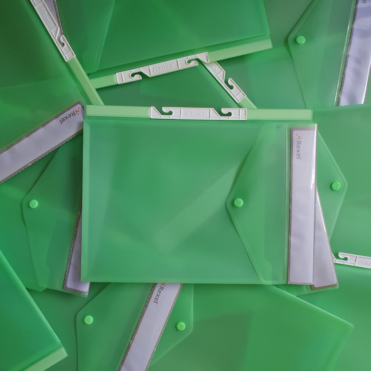 125 Rexel File Popper Wallets - The Bargain Corner